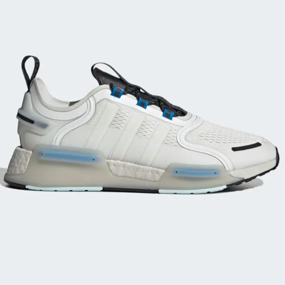 Adidas NMD R1 V3
Crystal White Blue Rush